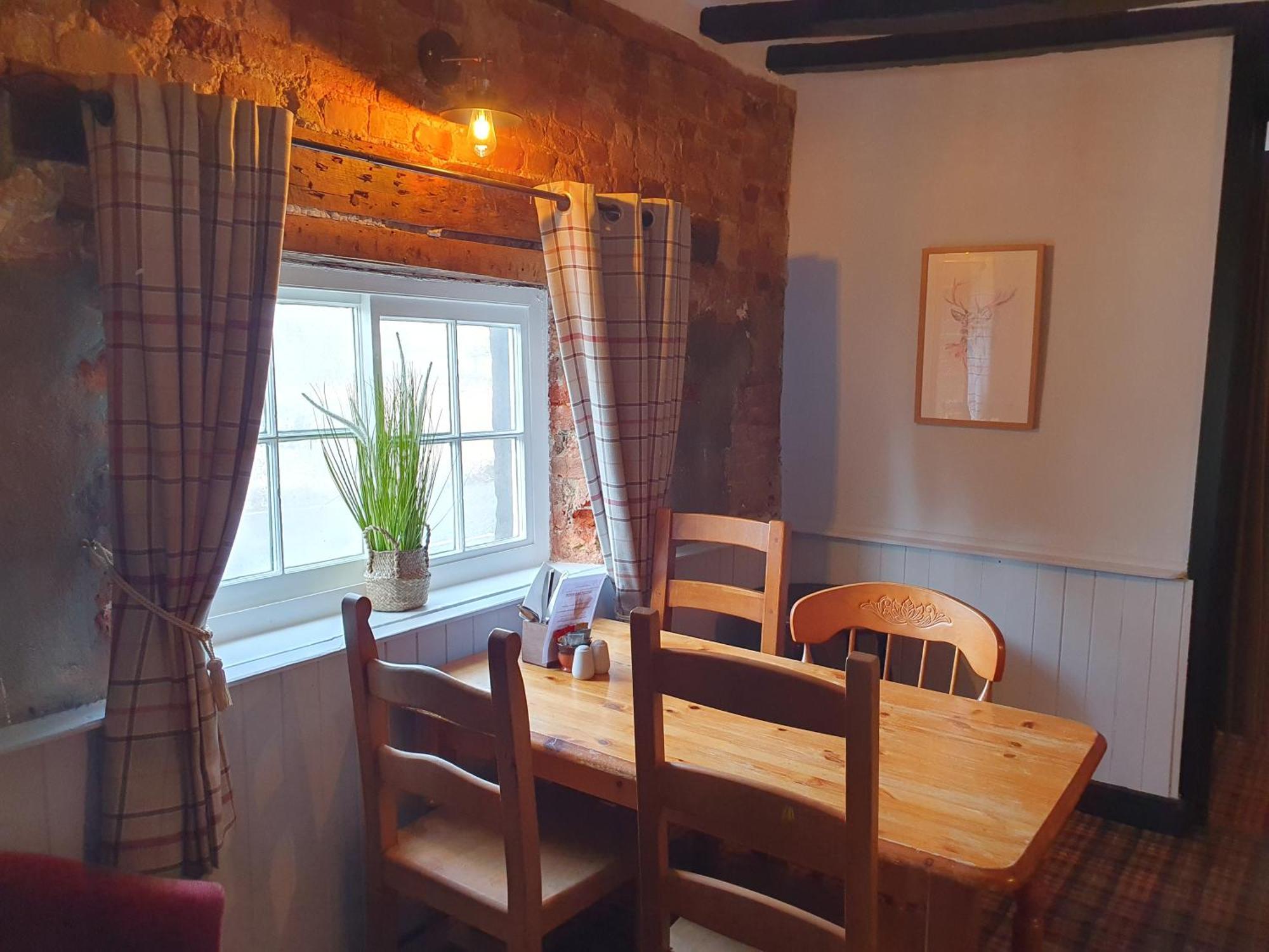 The Swan Inn Hilborough Kültér fotó