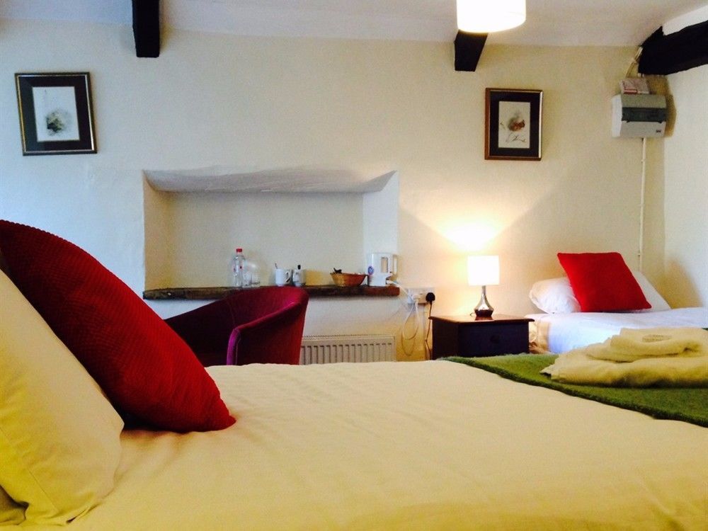 The Swan Inn Hilborough Kültér fotó
